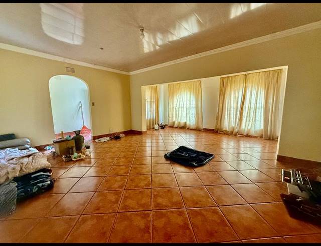 3 BEDROOM HOUSE FOR SALE IN VANDERBIJLPARK CE 3